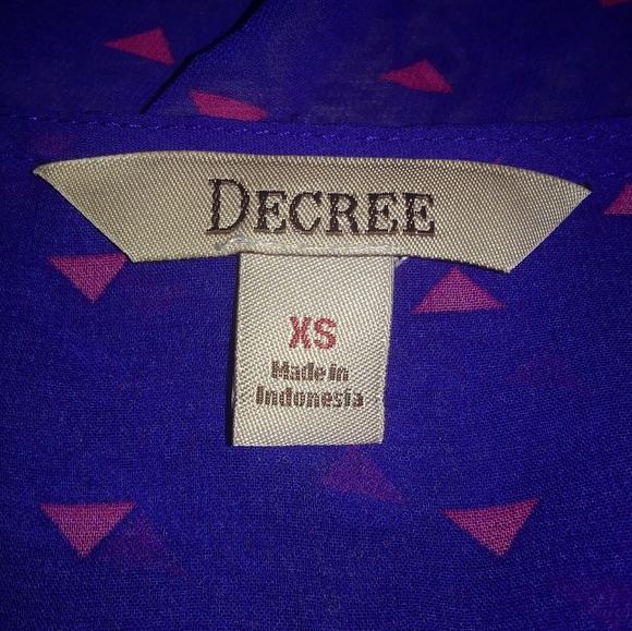 Decree Blouse - Picture 6 of 6